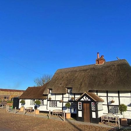 The Bottle & Glass Inn Harpsden 외부 사진