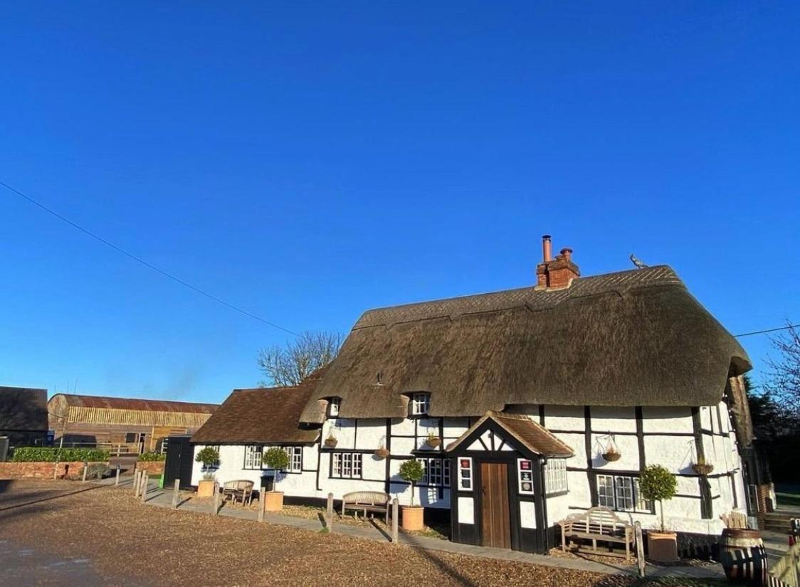The Bottle & Glass Inn Harpsden 외부 사진